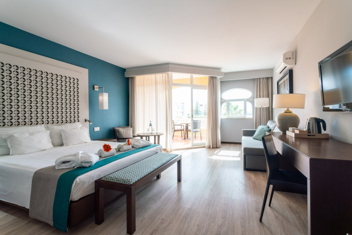 AP Oriental Beach - Adults Friendly