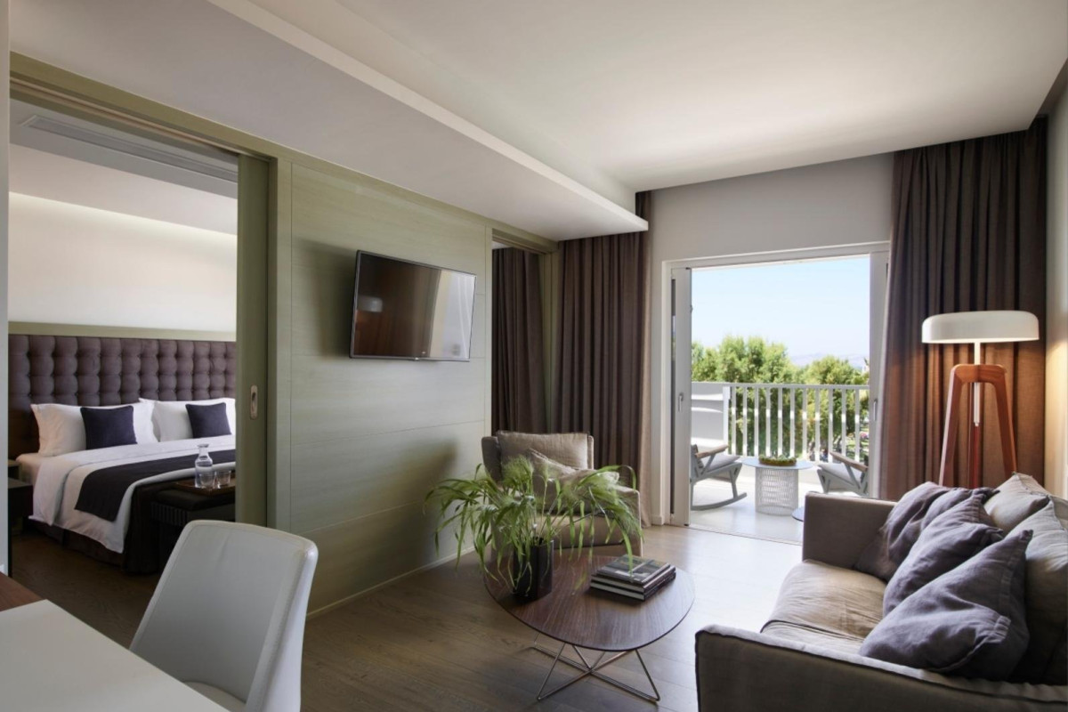 Neptune Luxury Resort