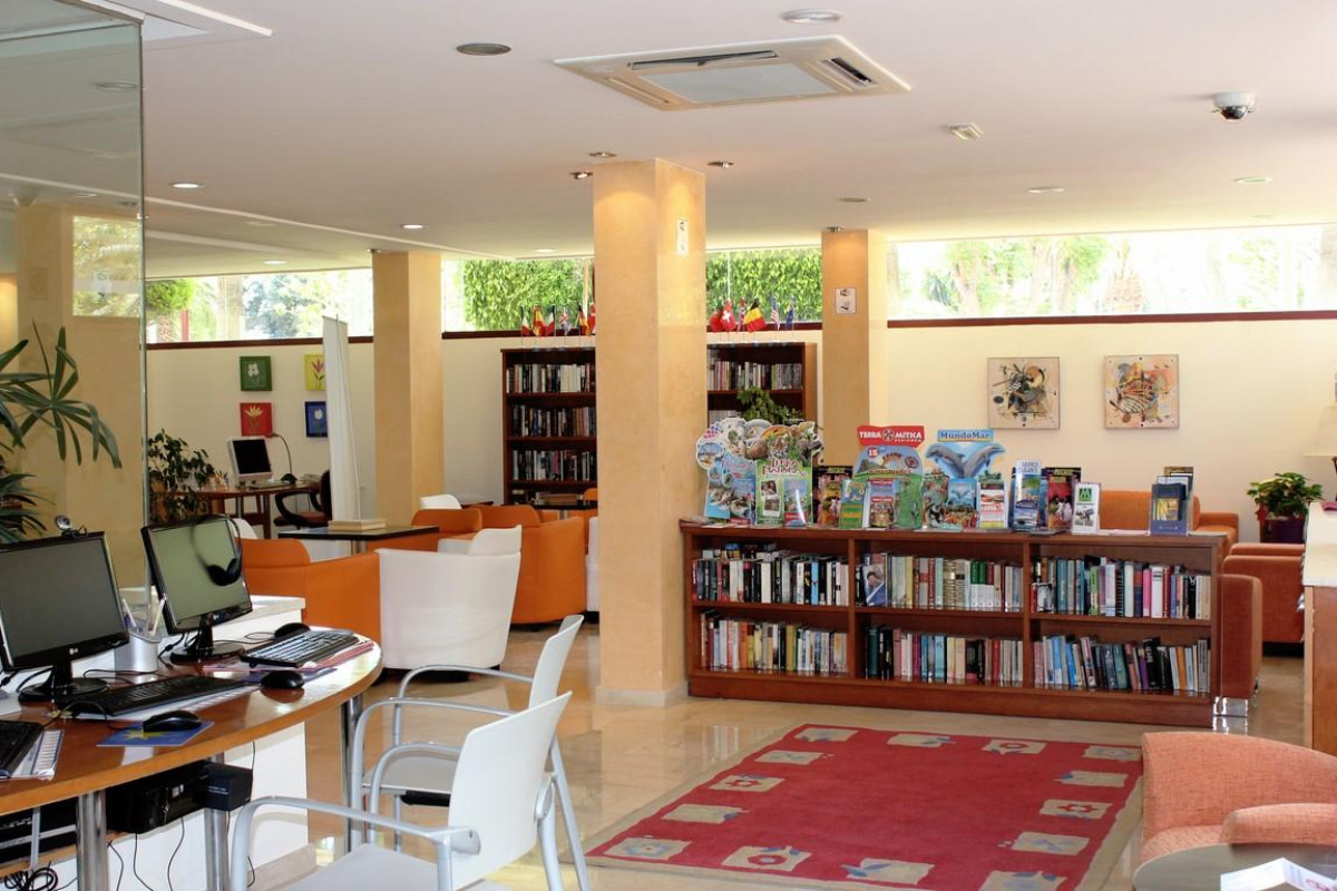 Apartamentos Albir Confort