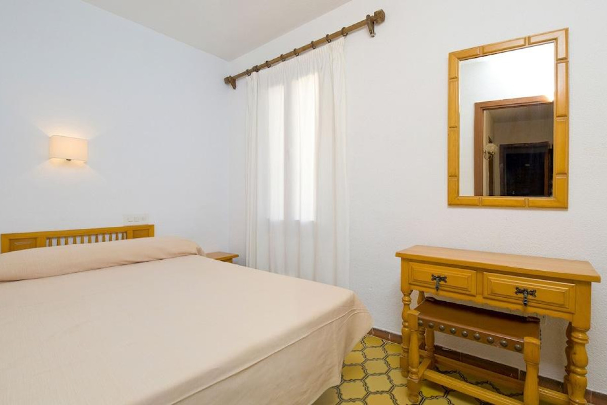Apartamentos Cala LLonga Playa Ibiza