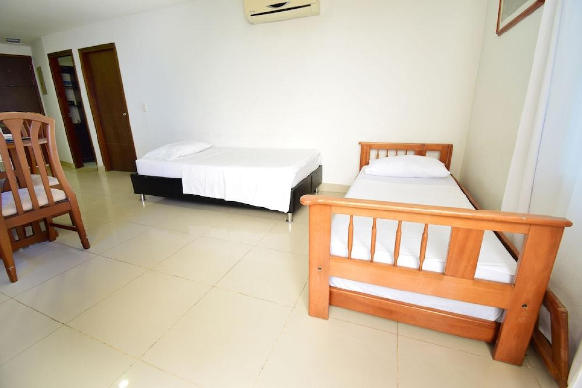 Apartamentos Con Vista Al Mar - Edificio Conquistador