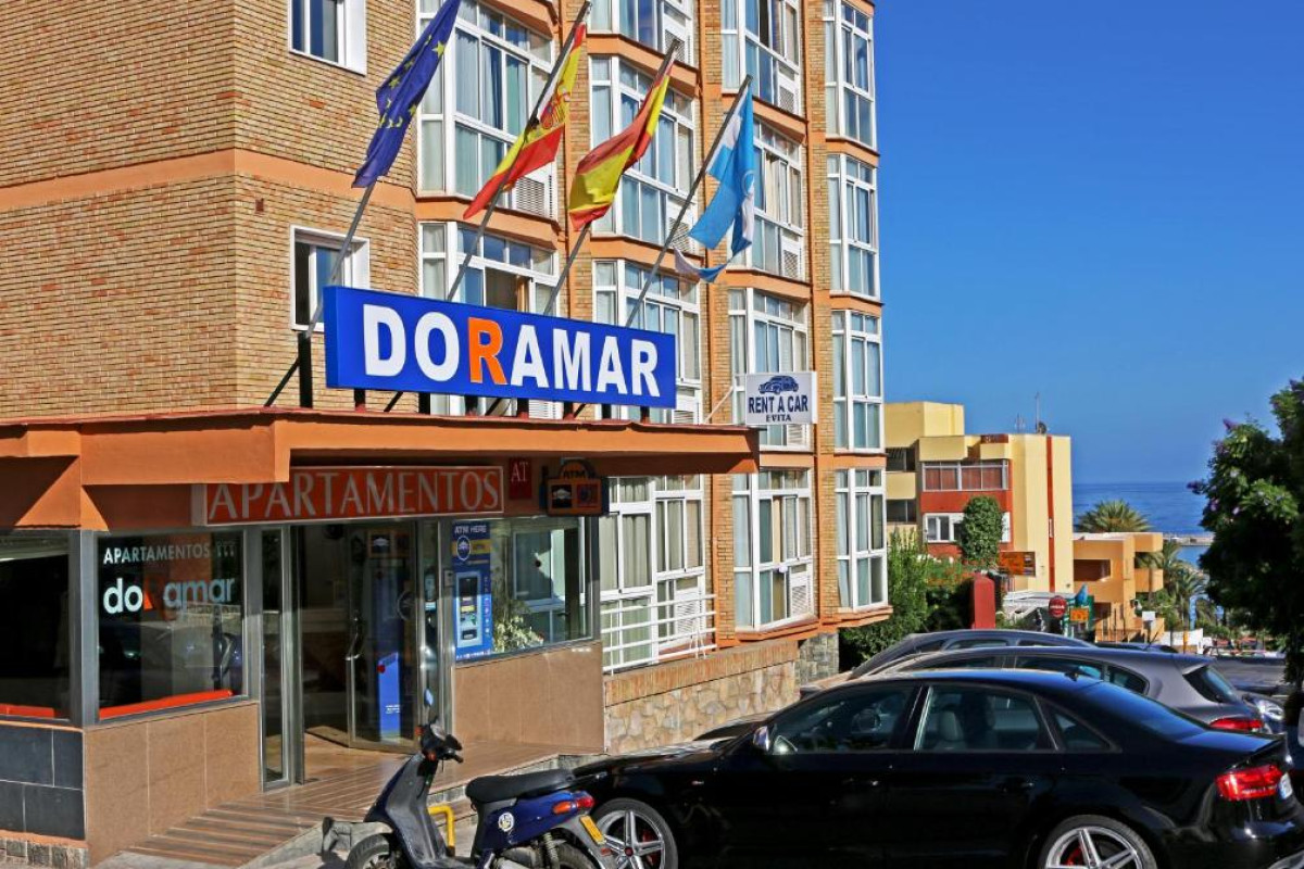 APARTAMENTOS DORAMAR