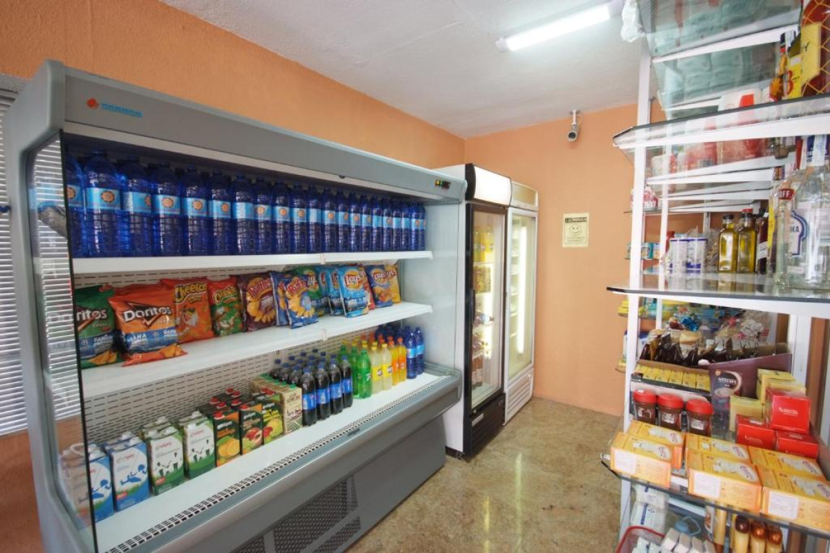 APARTAMENTOS DORAMAR