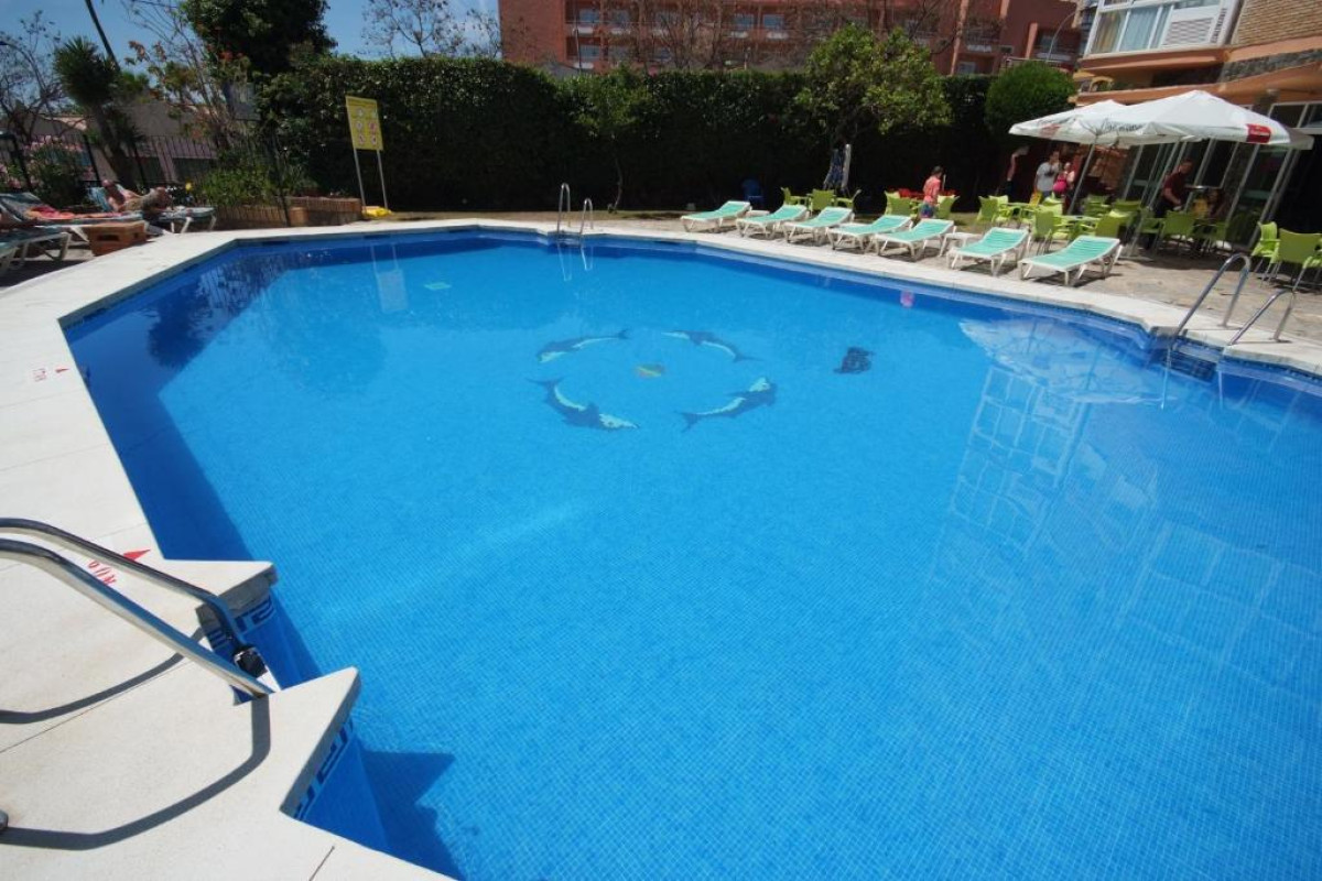 APARTAMENTOS DORAMAR