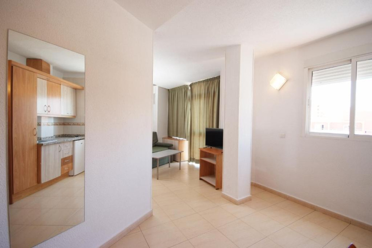 APARTAMENTOS DORAMAR