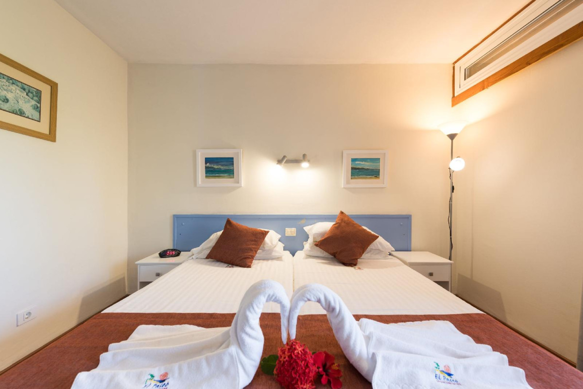 APARTAMENTOS EL PASEO