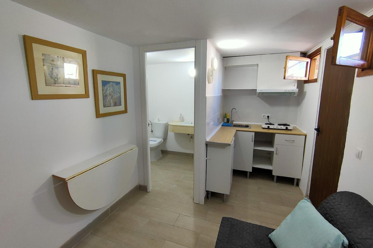 APARTAMENTOS EL PASEO