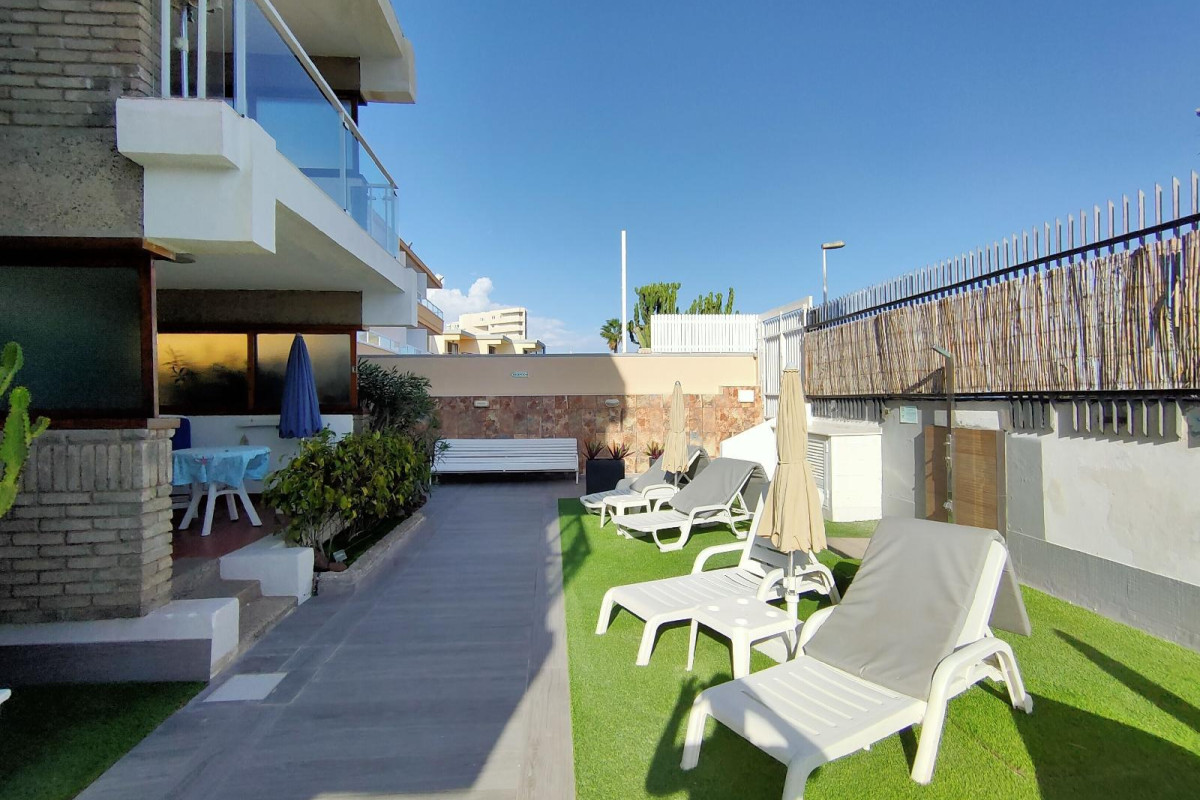 APARTAMENTOS EL PASEO