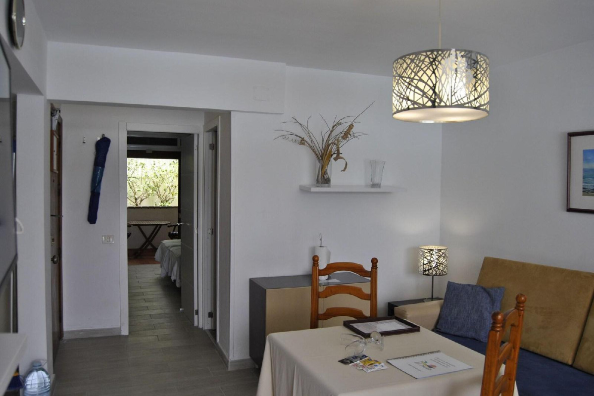 APARTAMENTOS EL PASEO
