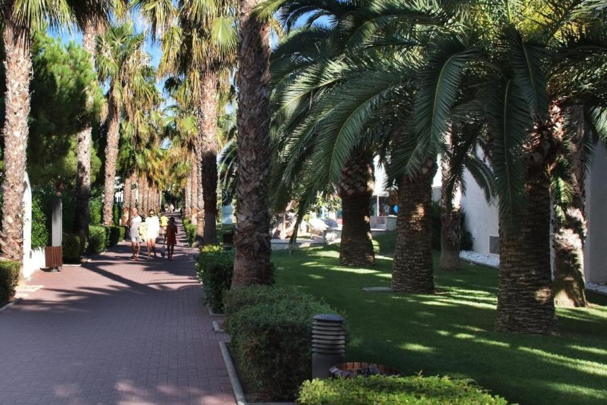 Apartamentos Estival Park