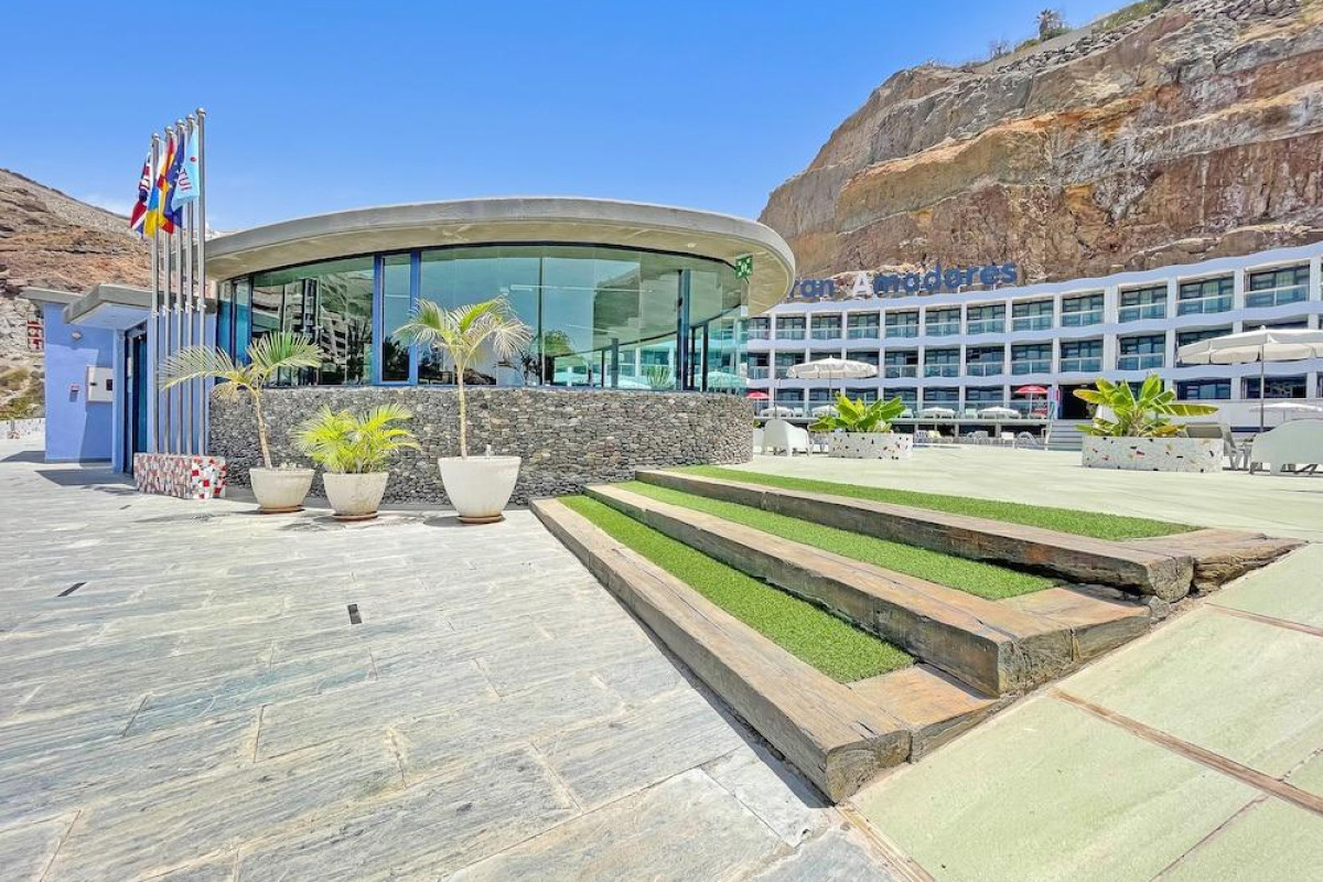 Apartamentos Gran Amadores