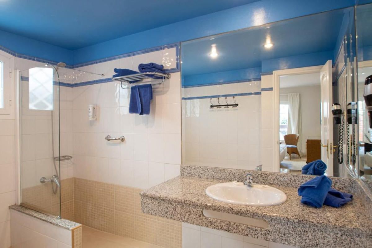 Apartamentos LIVVO Coloradamar