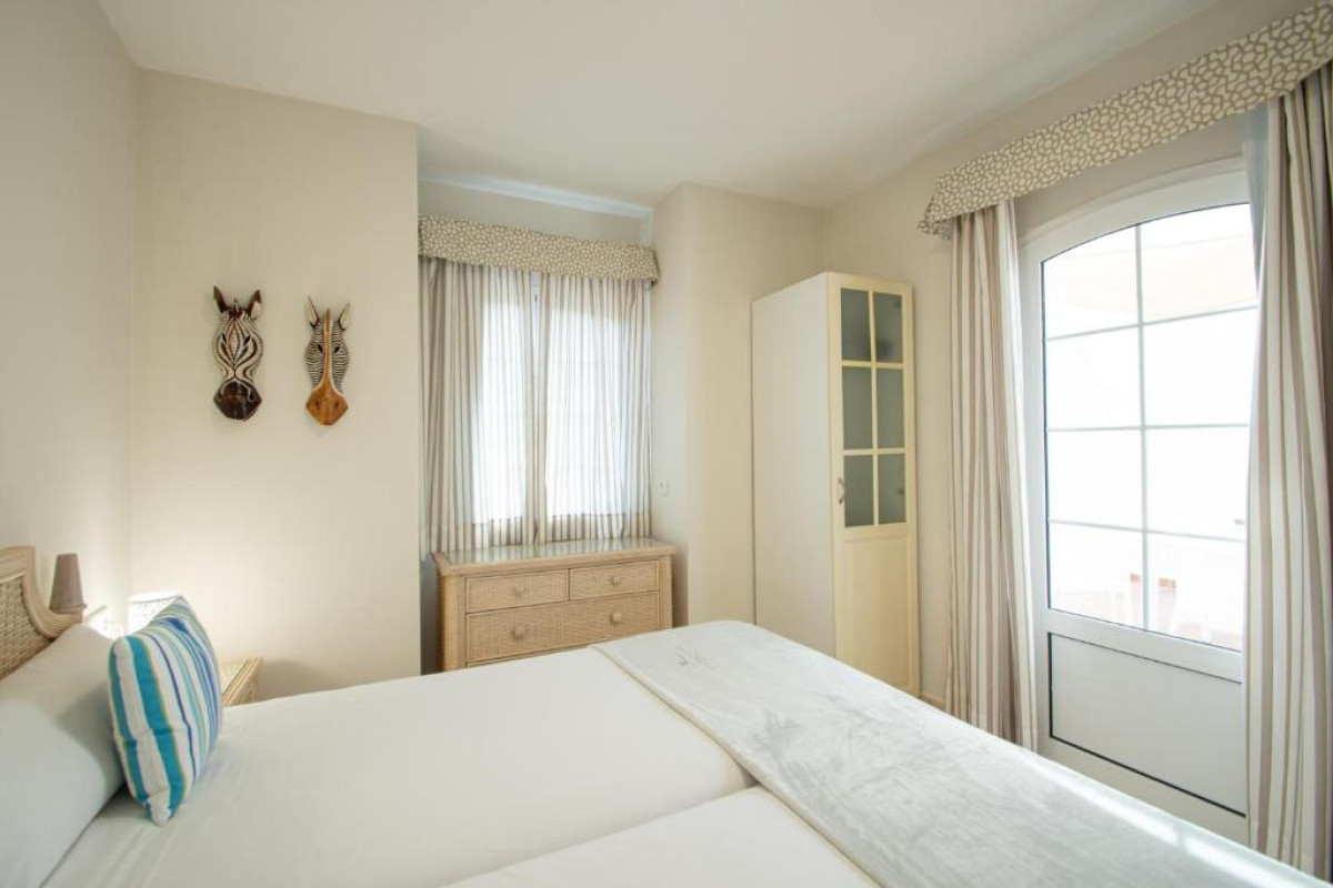 Apartamentos LIVVO Coloradamar