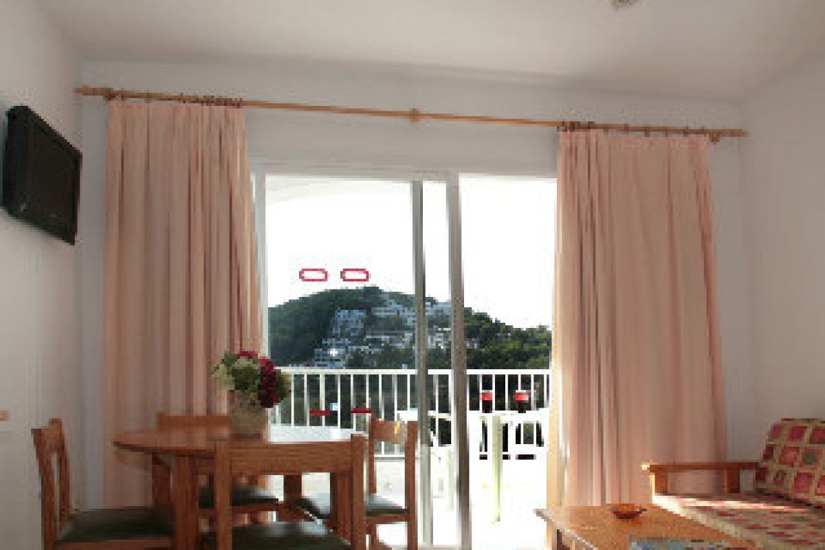 Apartamentos Oasis Sa Tanca