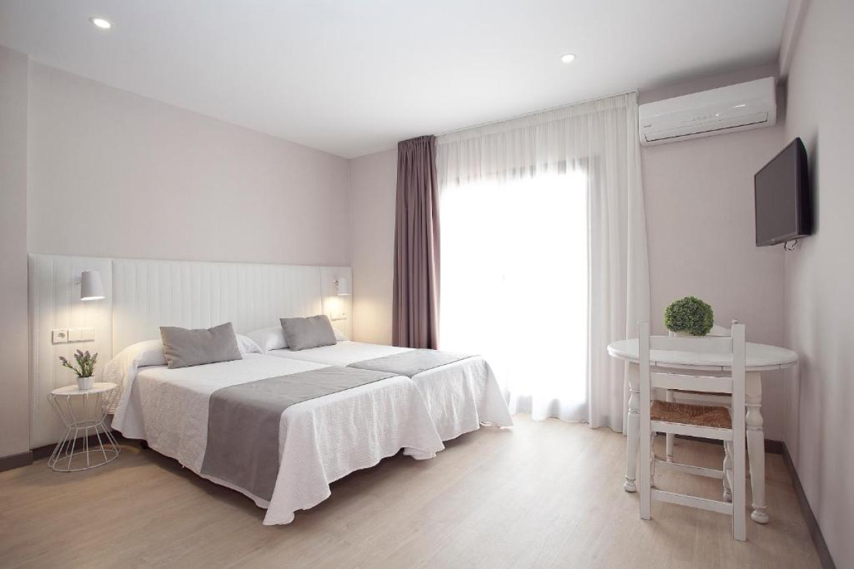 APARTAMENTOS RIBERA