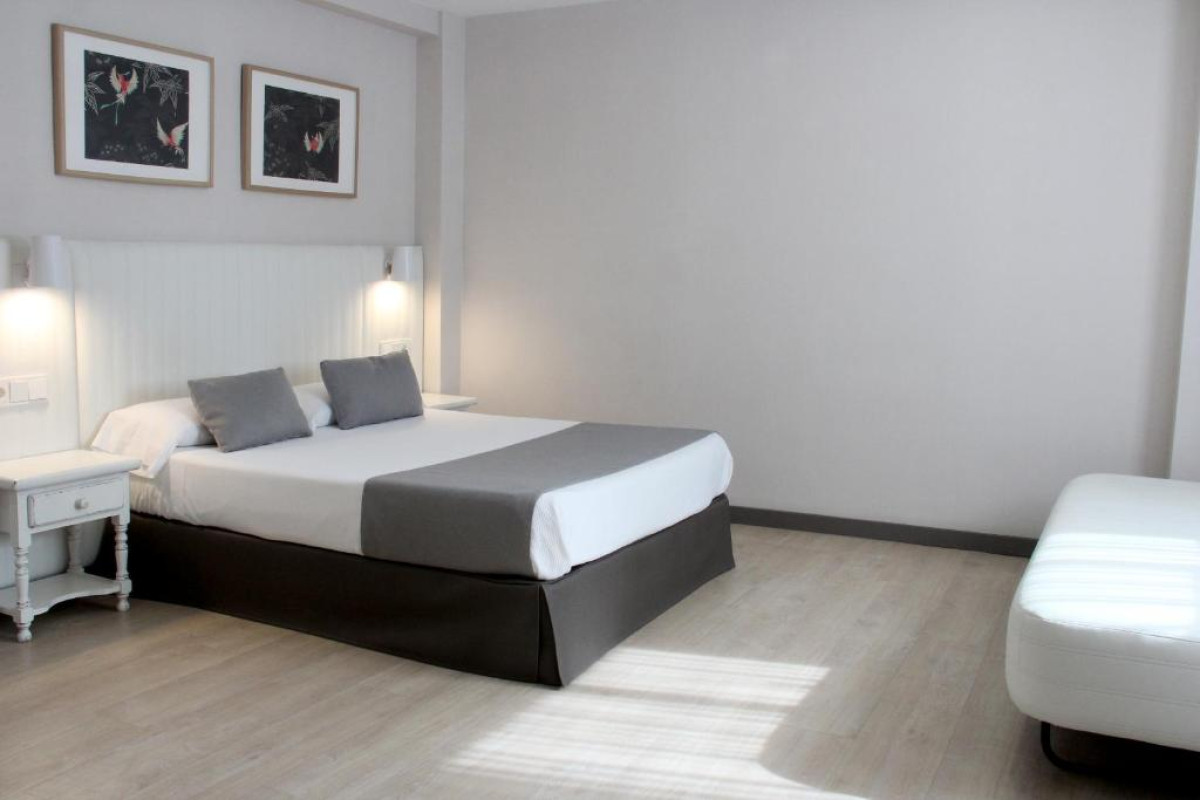APARTAMENTOS RIBERA