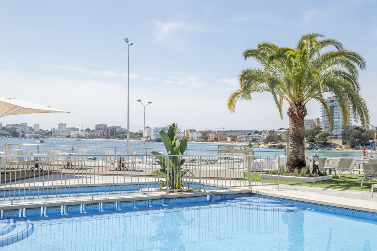 Apartamentos Roc Portonova