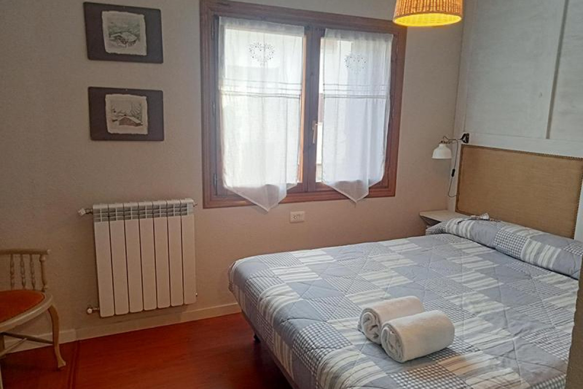 Apartamentos Sallent De Gallego 3000