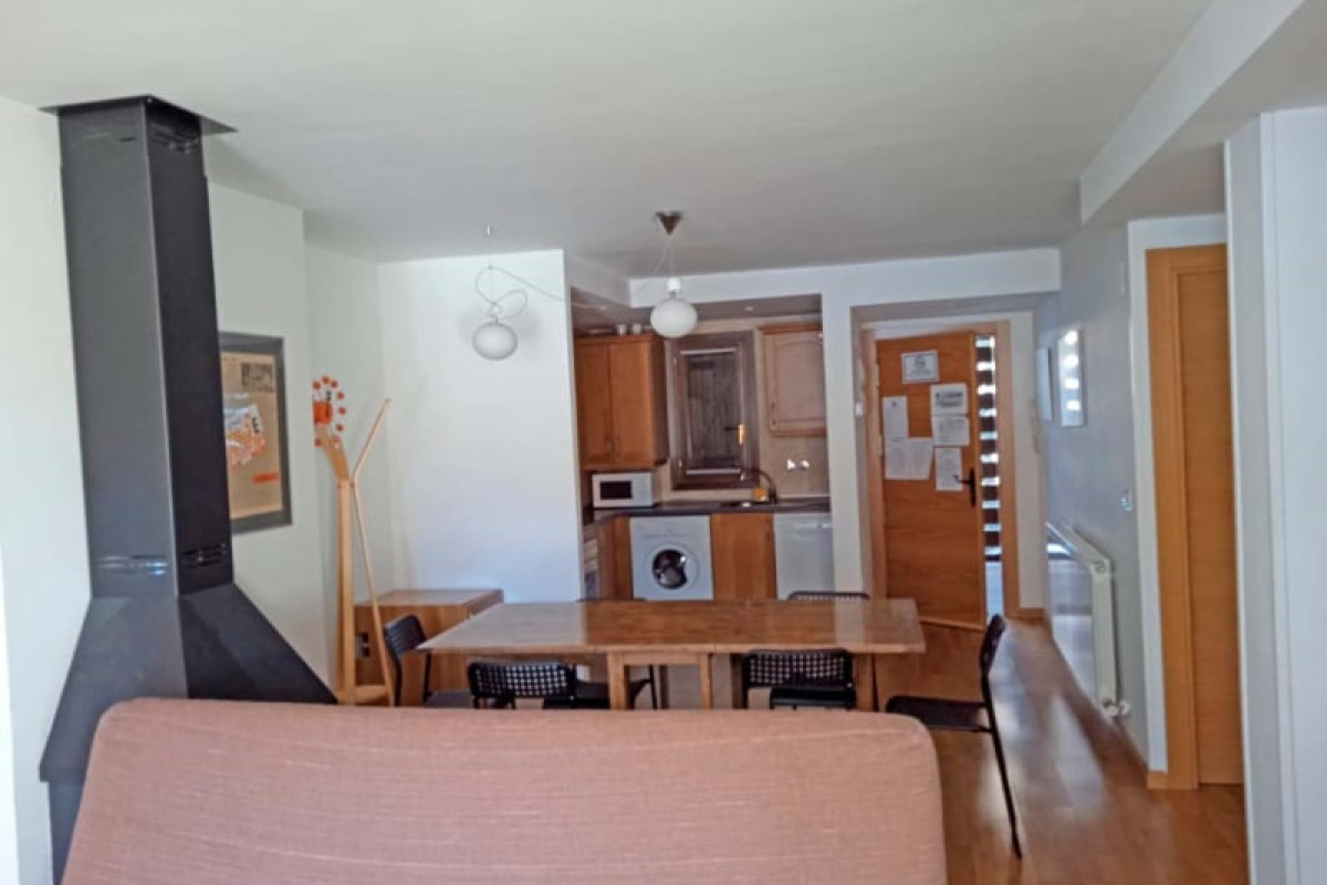 Apartamentos Sallent De Gallego 3000