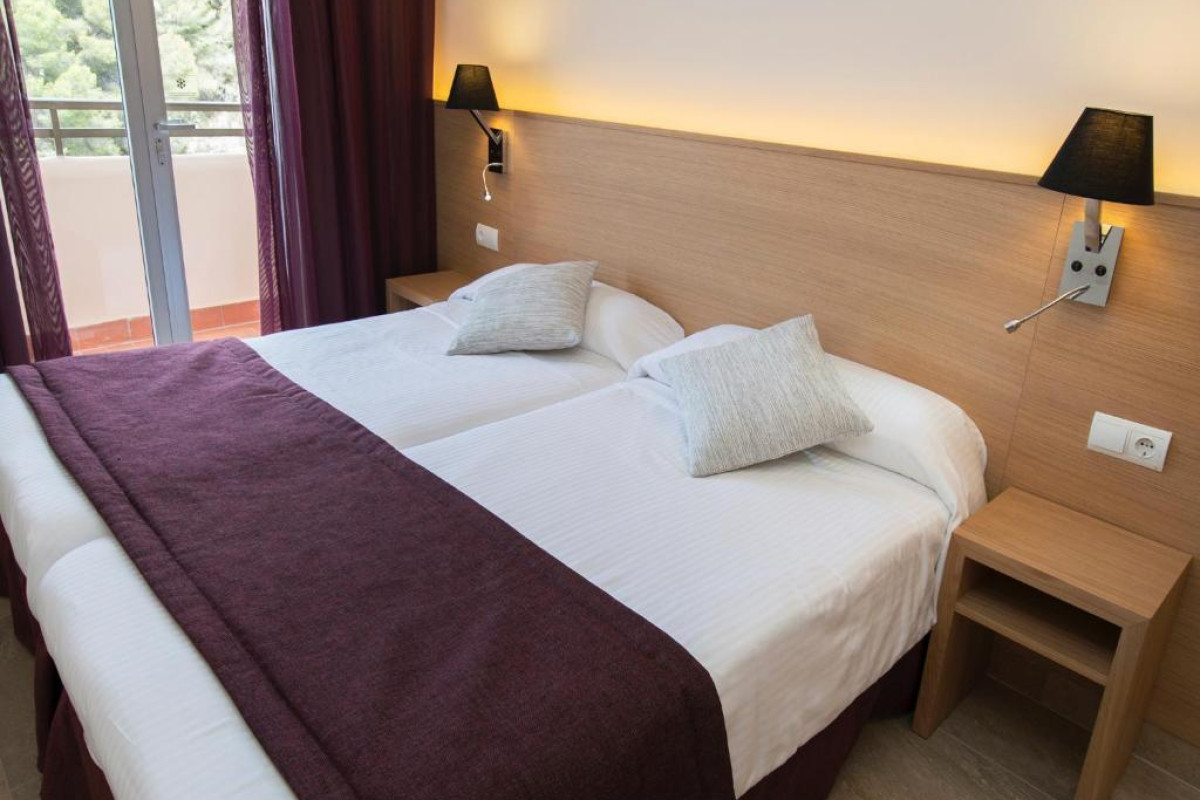 Apartamentos San Miguel Park & Esmeralda Mar