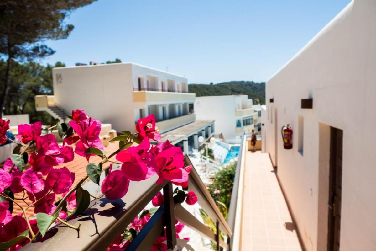 Apartamentos San Miguel Park & Esmeralda Mar