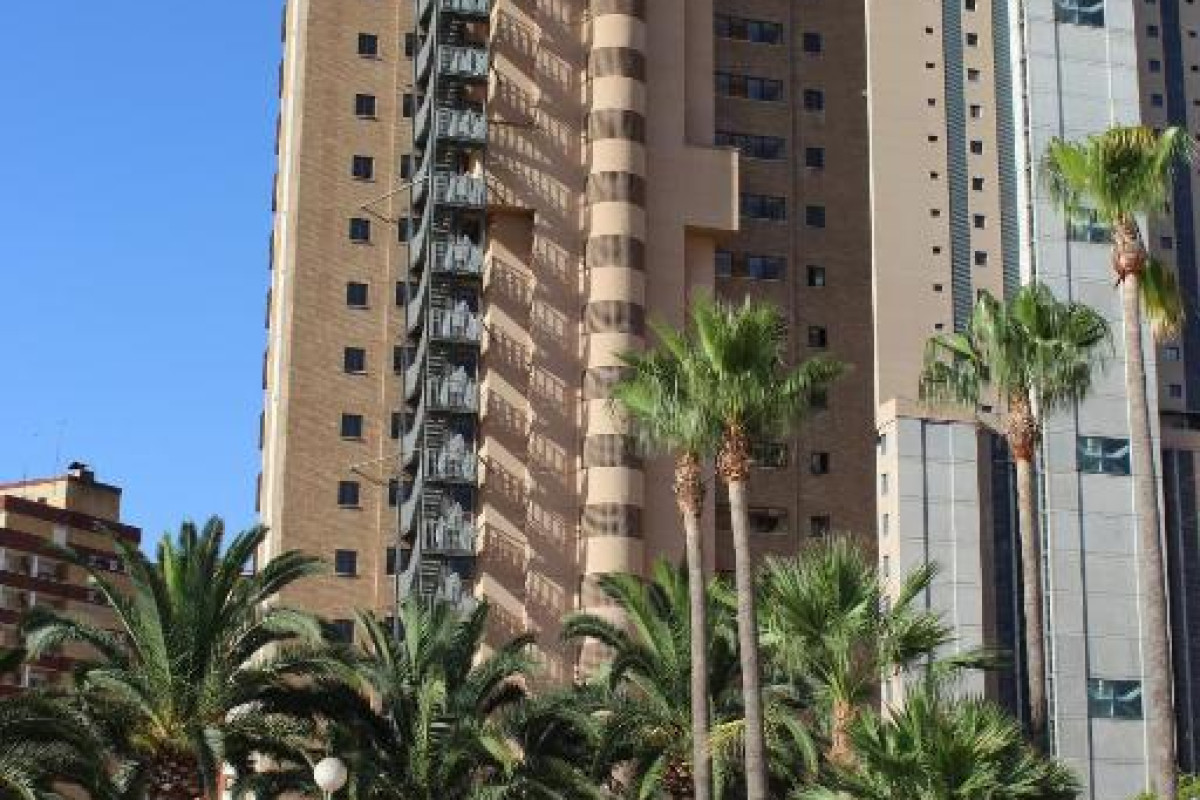 APARTAMENTOS VISTAMAR