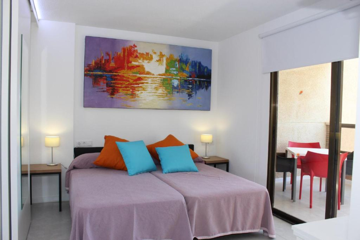 APARTAMENTOS VISTAMAR