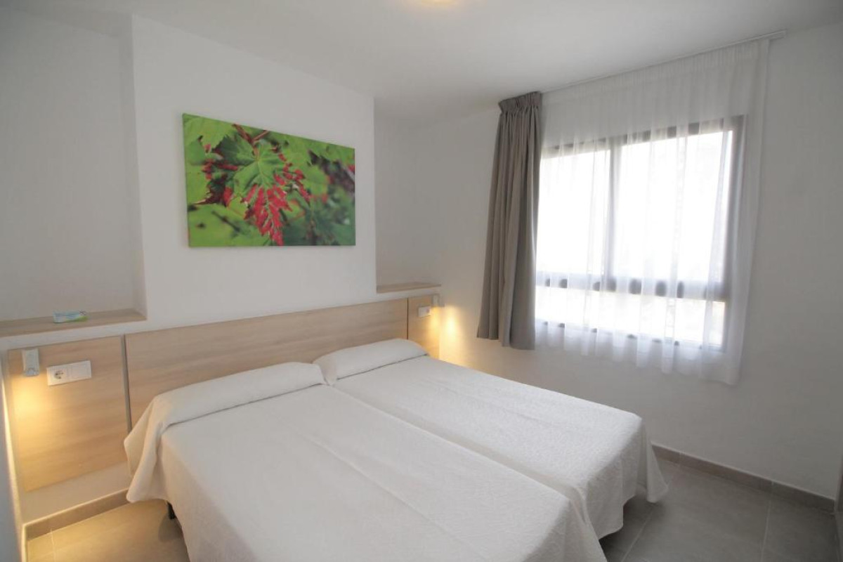 APARTAMENTOS VISTAMAR