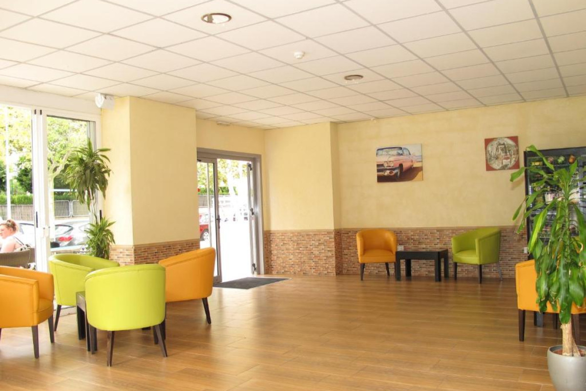 APARTAMENTOS VISTAMAR