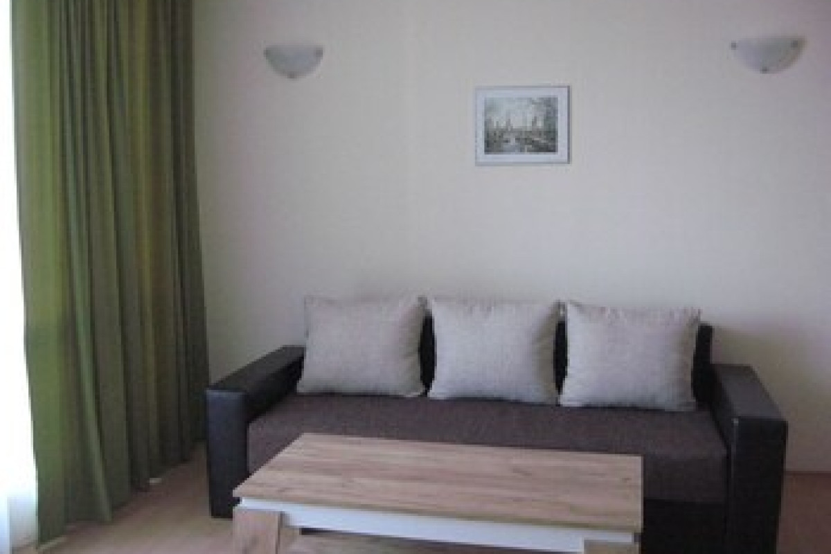 APARTCOMPLEX CHATEAU AHELOY