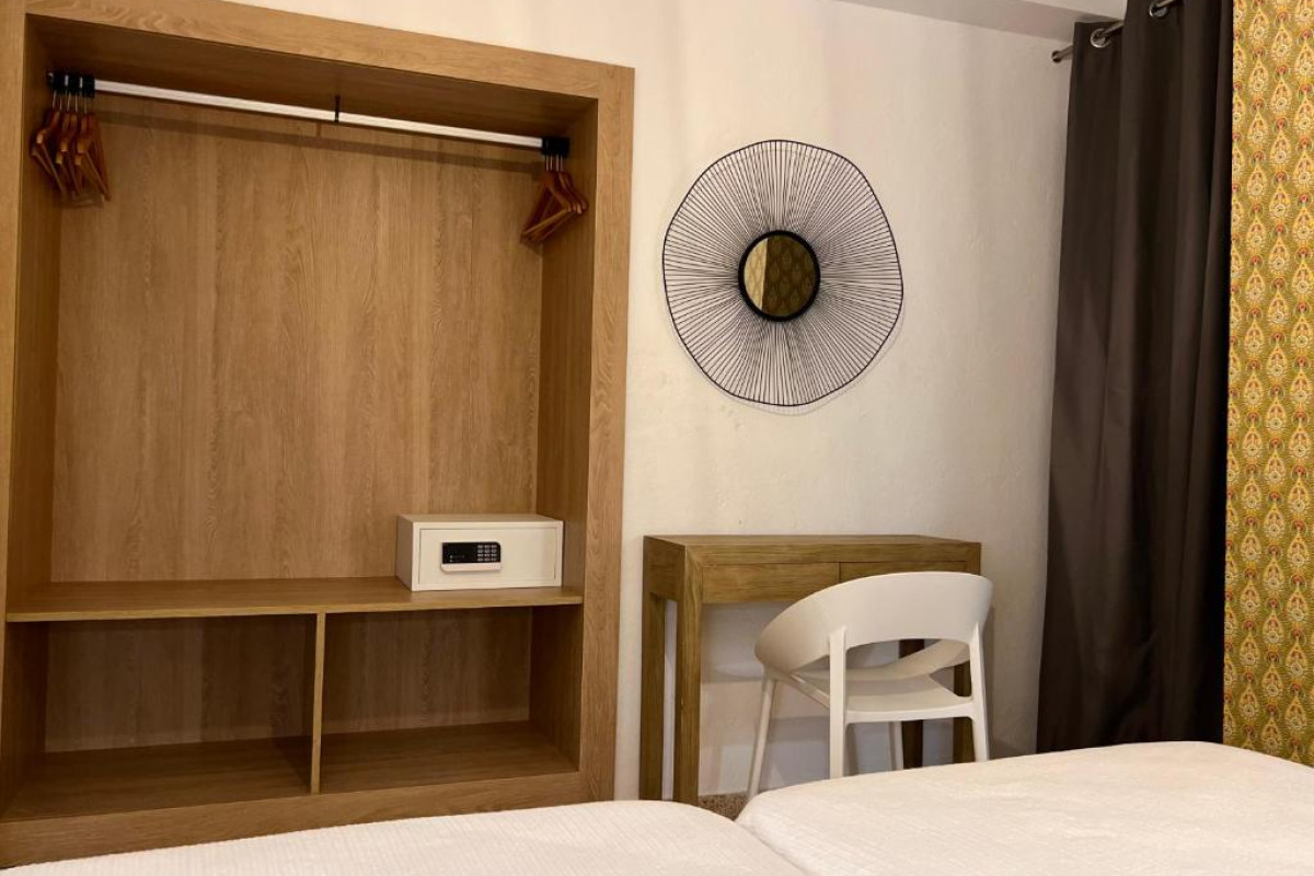 Aparthotel Boutique Poniente Playa
