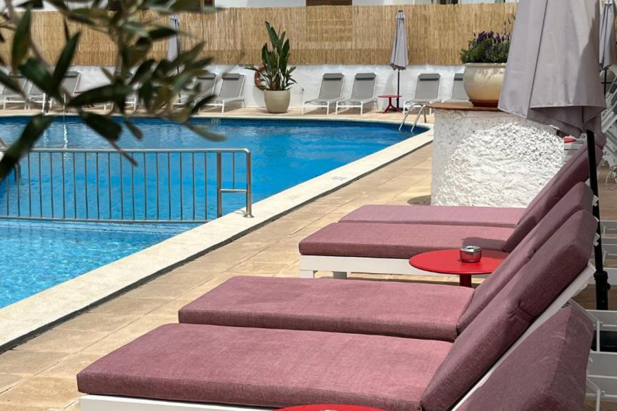Aparthotel Boutique Poniente Playa