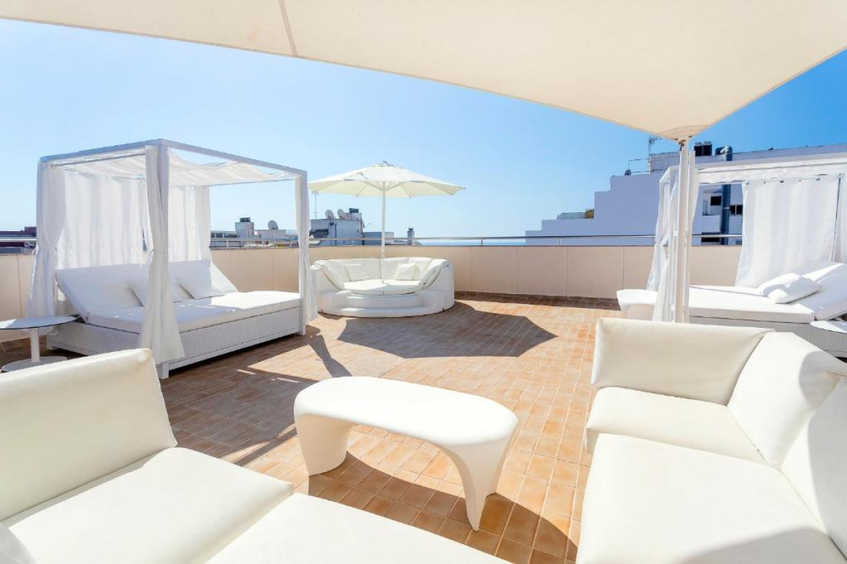 Aparthotel Duquesa Playa