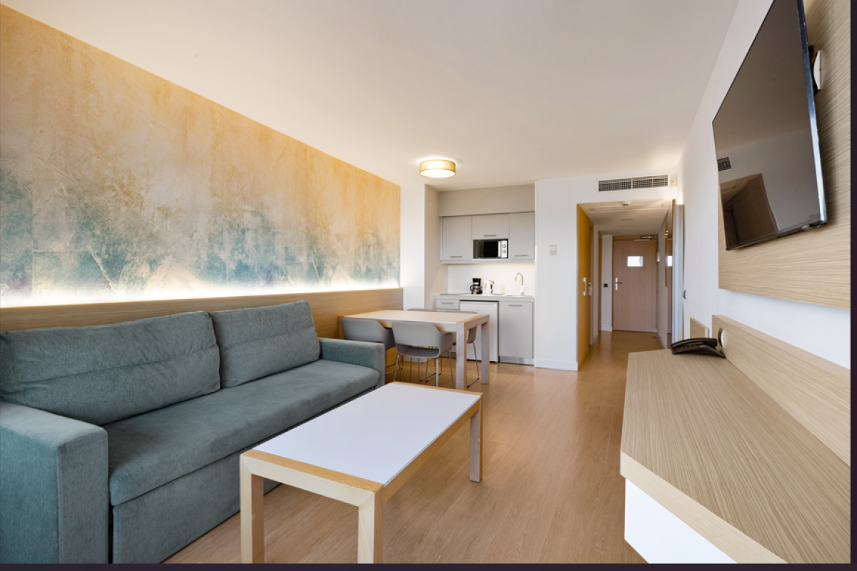 Aparthotel Fontanellas Playa