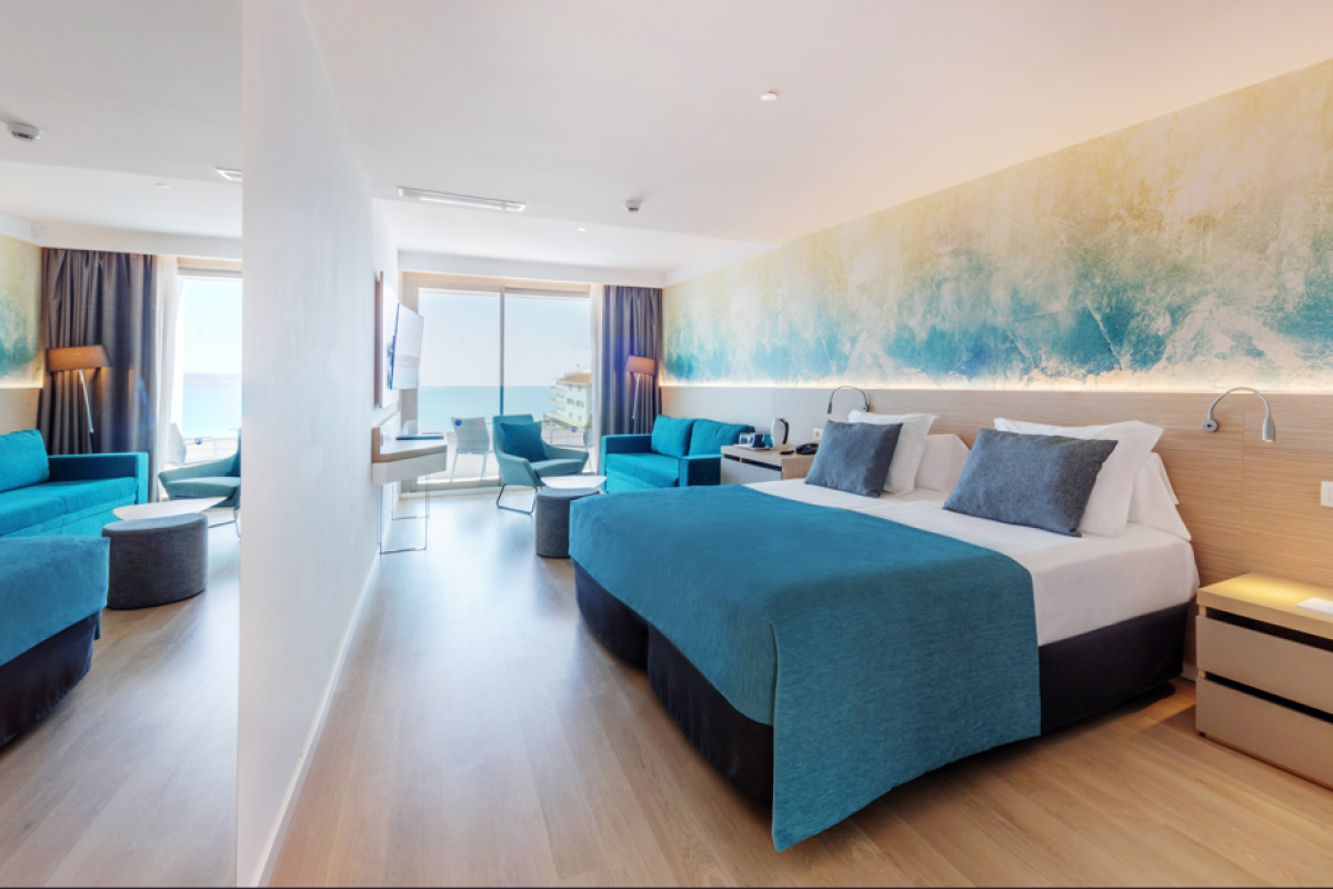 Aparthotel Fontanellas Playa
