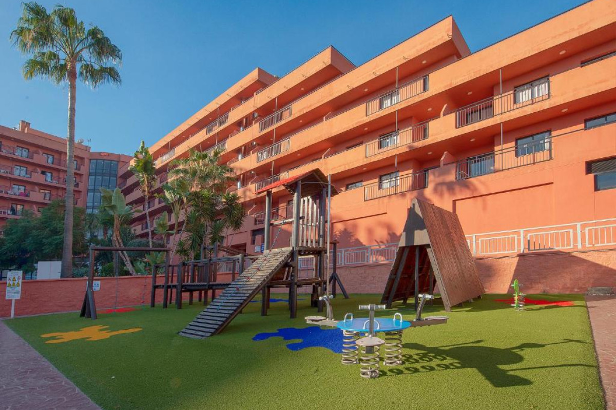 Aparthotel Fuengirola Beach