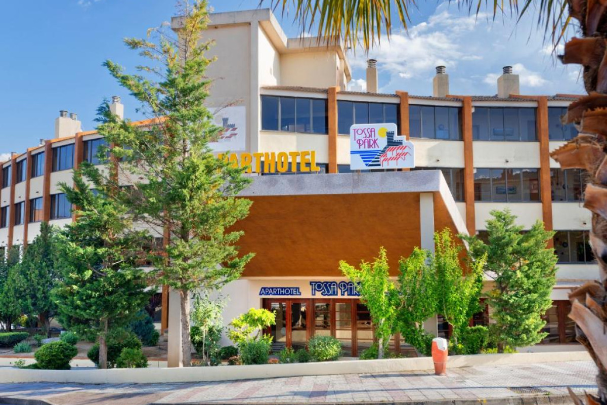 Aparthotel GHT Tossa Park
