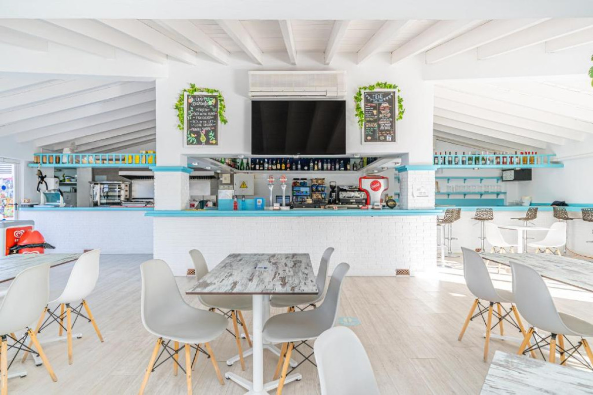 Aparthotel Holiday Center