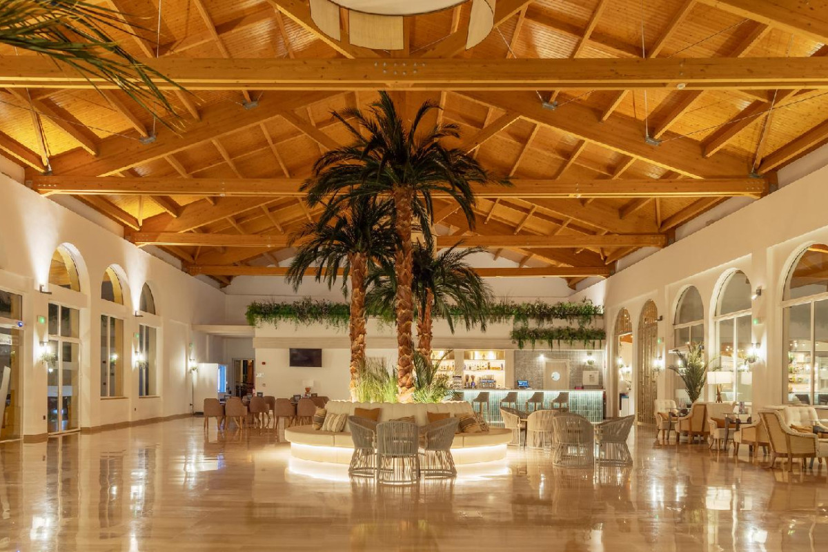 Aparthotel Ilunion Sancti Petri