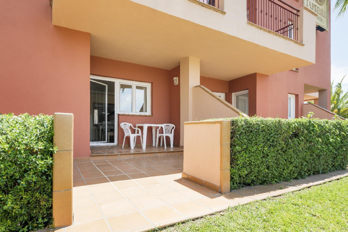 Aparthotel Ilunion Sancti Petri