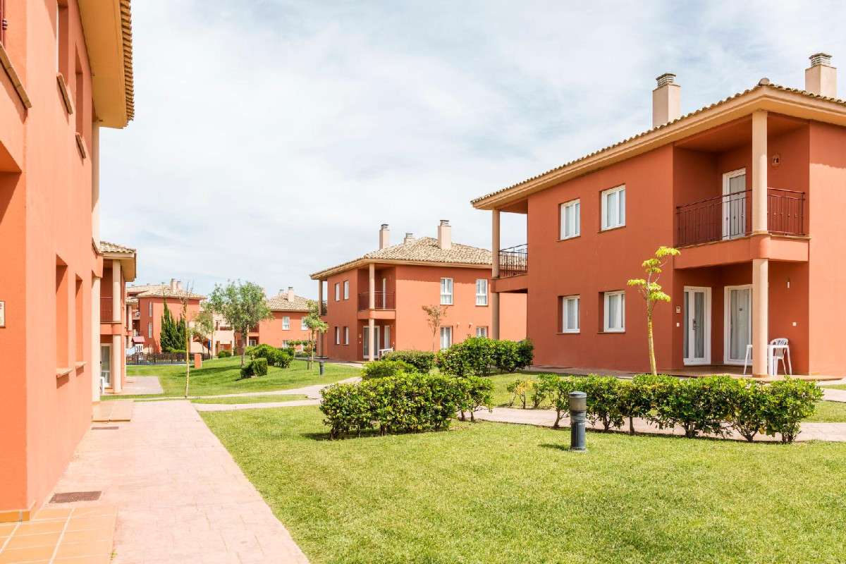 Aparthotel Ilunion Sancti Petri