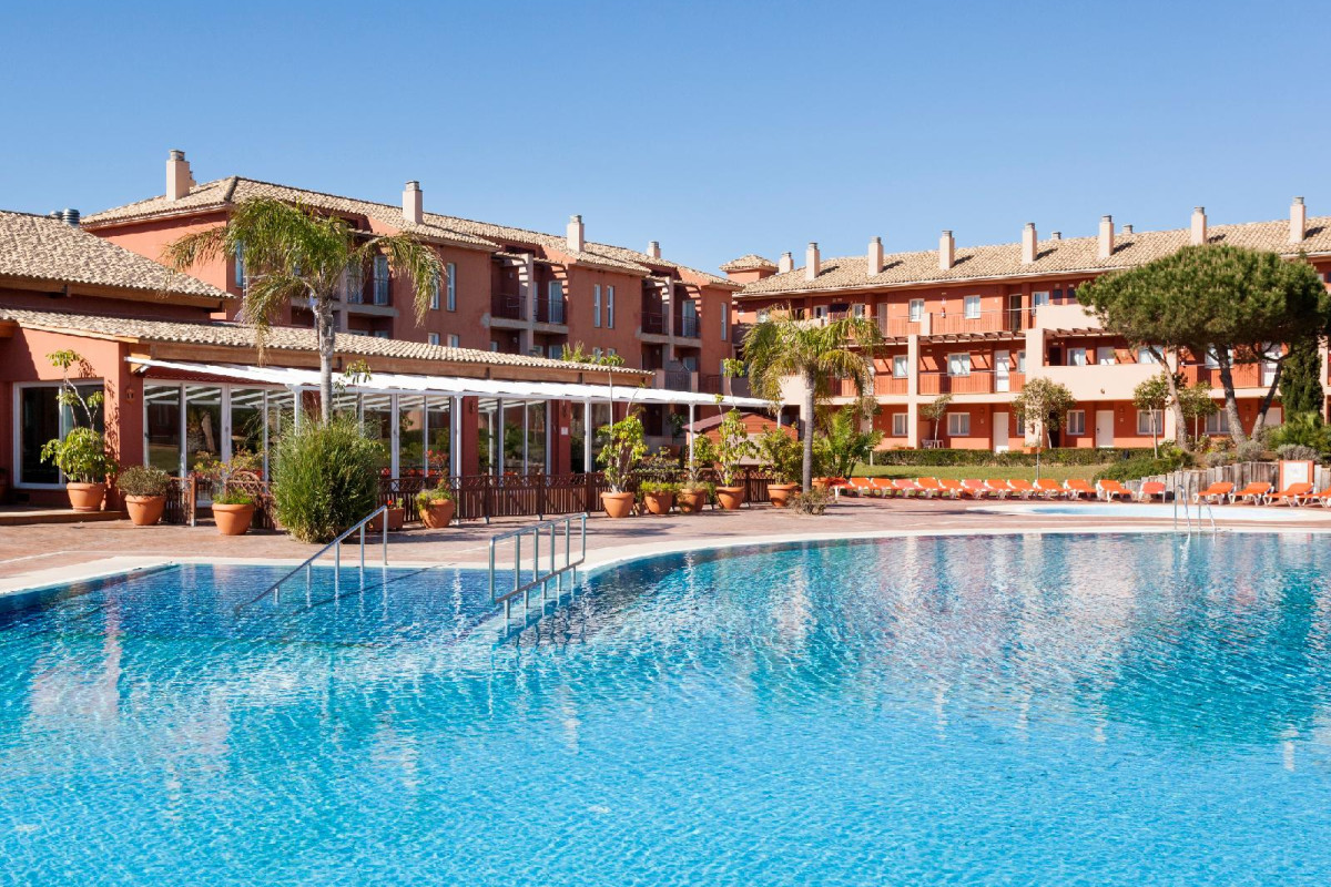 Aparthotel Ilunion Sancti Petri
