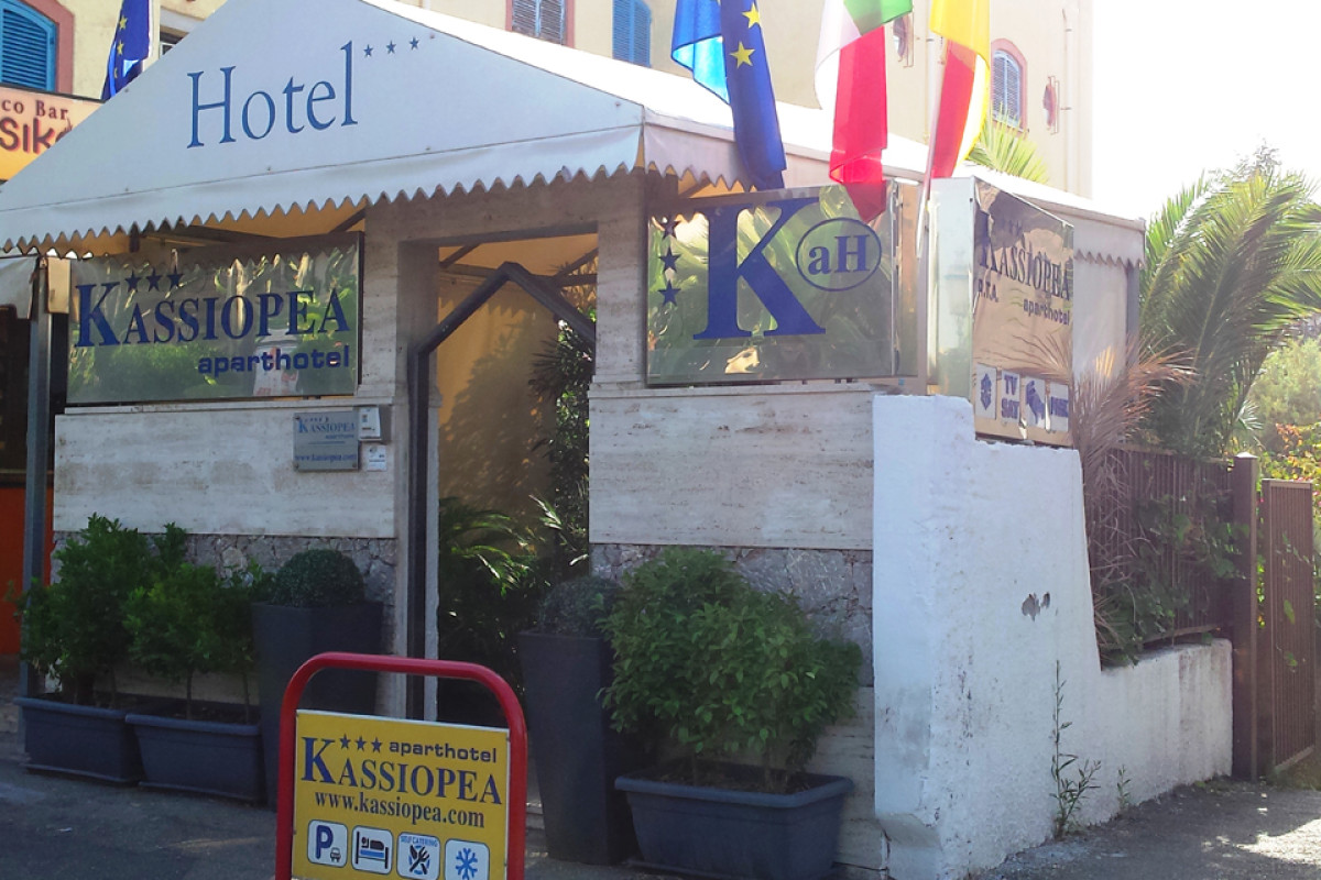 APARTHOTEL KASSIOPEA