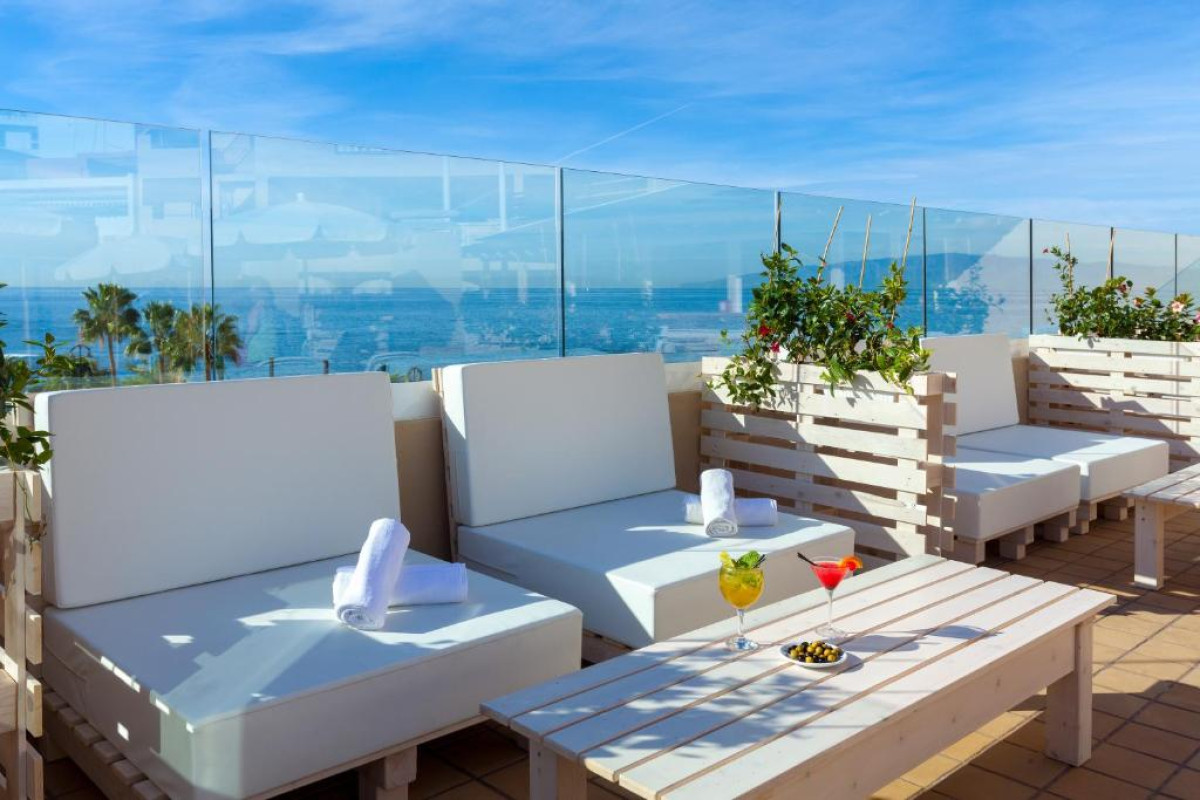 Aparthotel Los Dragos del Sur