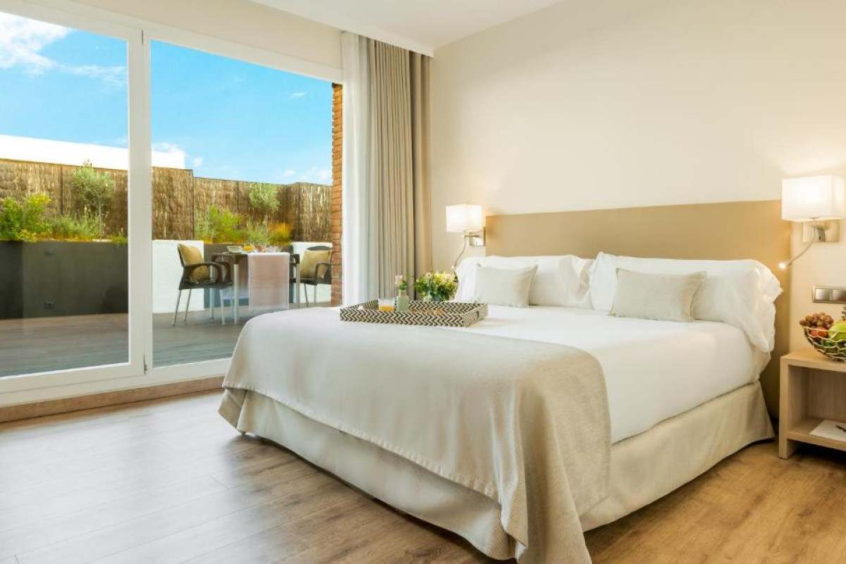 Aparthotel Mariano Cubi