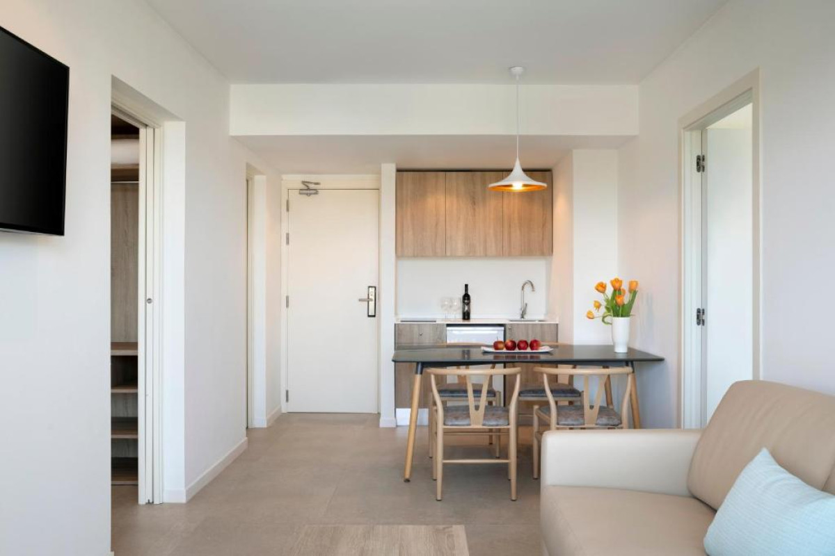 Aparthotel Marina Drach