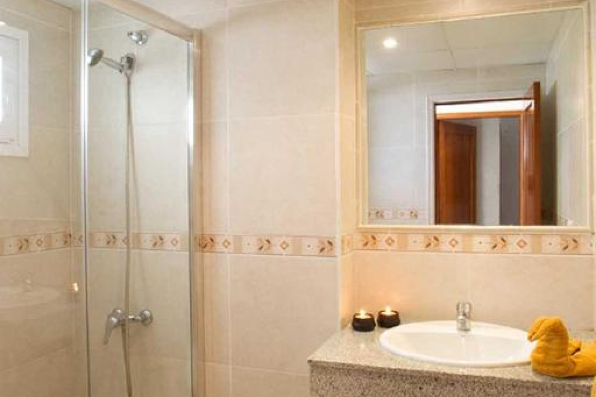 Aparthotel Playa del Sol (Adults Only)