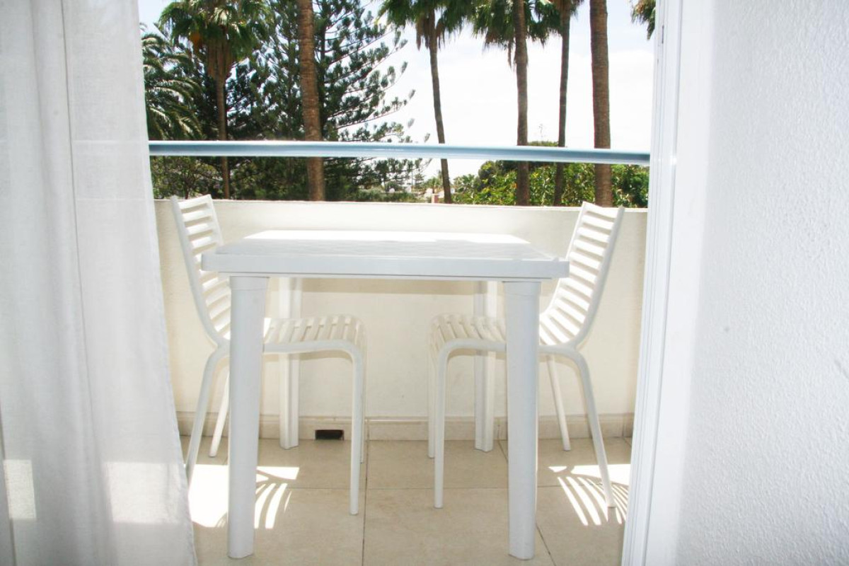 Aparthotel Playa del Sol (Adults Only)