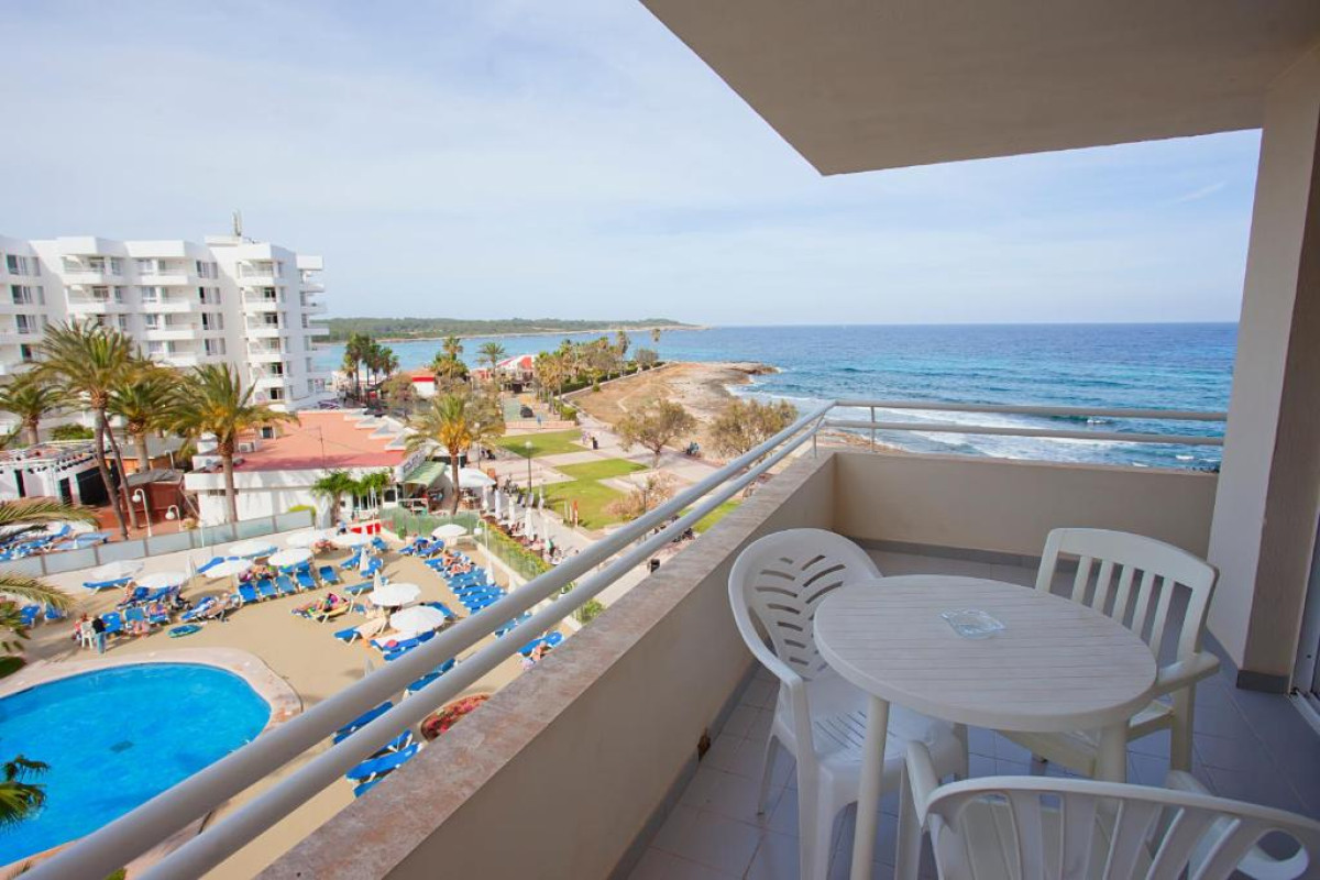 Aparthotel Playa Dorada