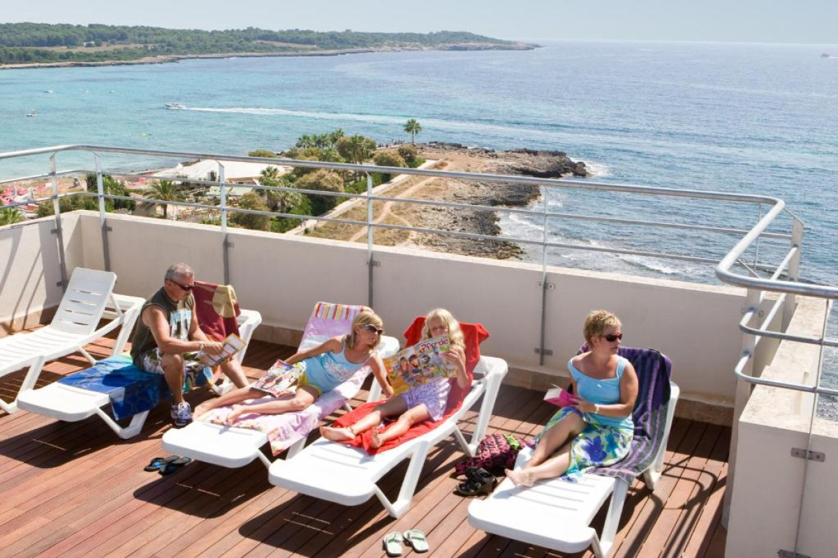 Aparthotel Playa Dorada